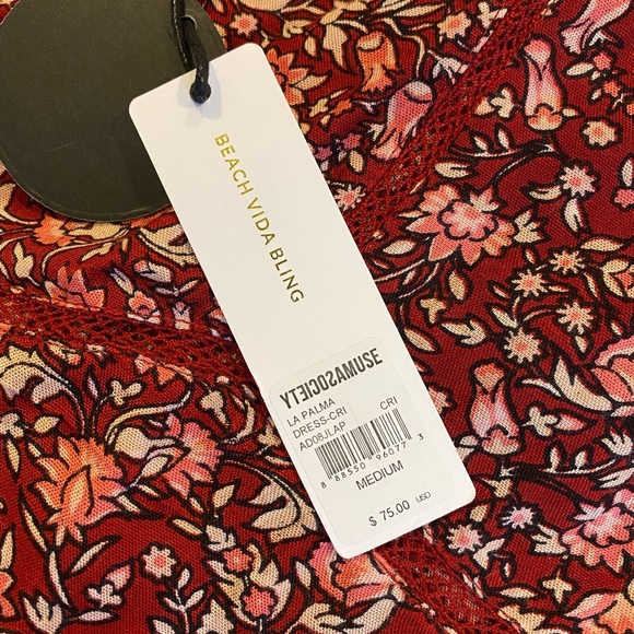 Bell sleeve dress - Picture 4 of 4